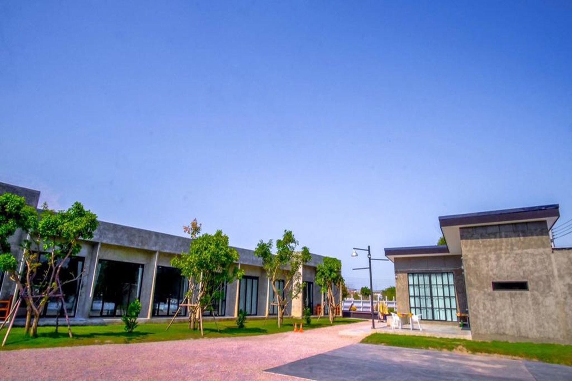 Alinda Resort Ча Ам Екстериор снимка
